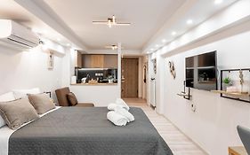 Ευ. Central Studio
